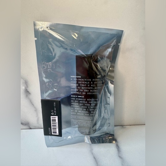 NEW, Sealed Lashify Labs Flush pH Reactive Gel Blush Stick, Universal Rose Shade - Picture 3 of 3